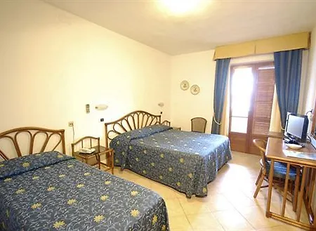 Szálloda Le Briciole Bagno-Sprizze