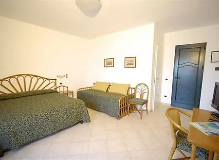 Le Briciole Szálloda Bagno-Sprizze