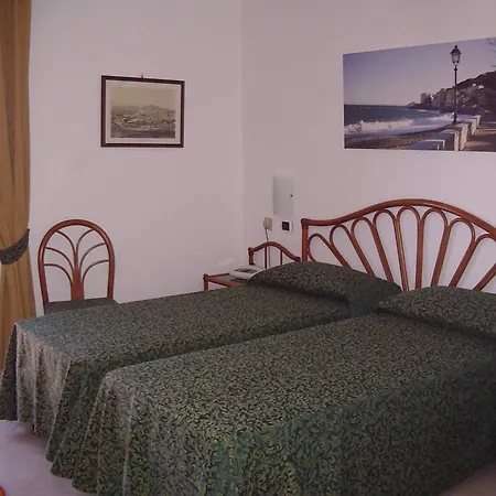 Le Briciole Hotel 3*